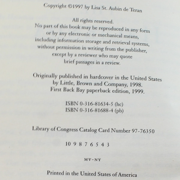 The Hacienda: A Memoir by Lisa St. Aubin de Teran 1997 Paperback Good
