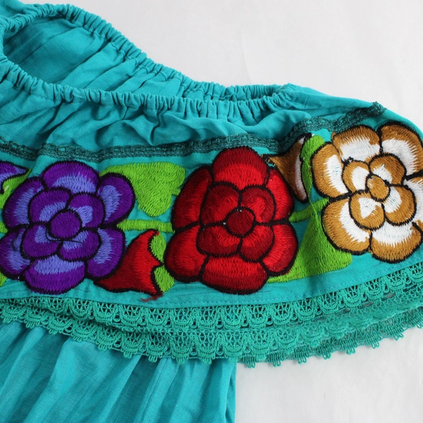 Embroidered Teal Latin-Style Sleeveless Blouse Women's Size Medium