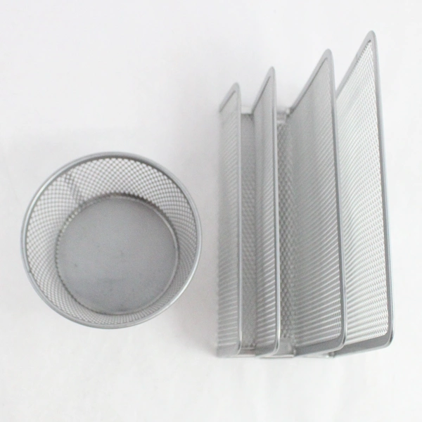 Lot of 2 Unbranded Silver-Toned Metal Wire Desk Letter Trinket Organizers