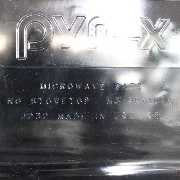 Pyrex 7 x 11 Inch 2 Quart Teal Tint Baking Dish 2232