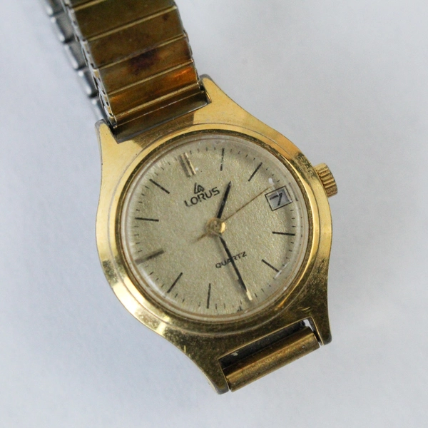 Vtg Lorus Calendar Wristwatch Retro Women's Gold Stainless Steel Analog Quartz