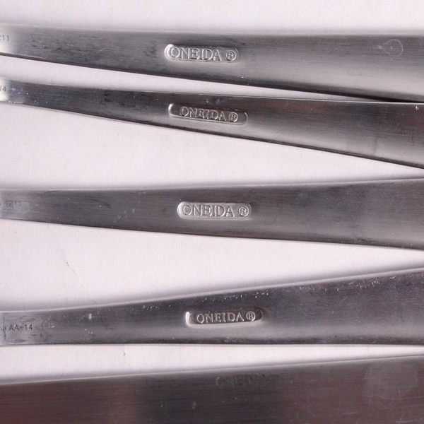 Set of 5 Oneida Anderson Stainless Steel Flatware 1 Knife 2 Forks 2 Spoons