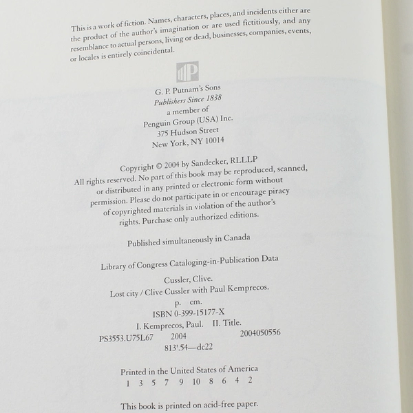 Lost City by Clive Cussler & Paul Kemprecos 2004 Hardcover Novel