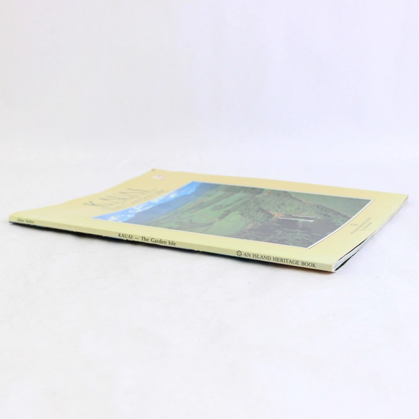 Kauai The Garden Isle Written & Photographed by Allan Seiden 1986 Paperback