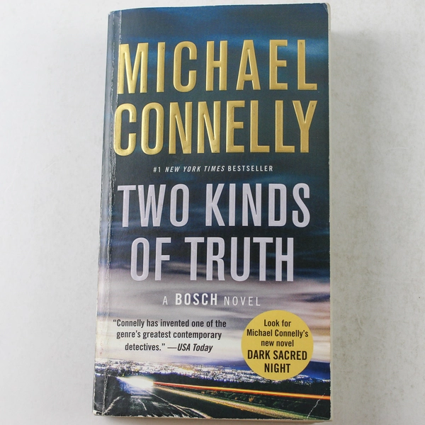 Michael Connelly Two Kinds of Truth Bosch Novel Paperback Good Condition