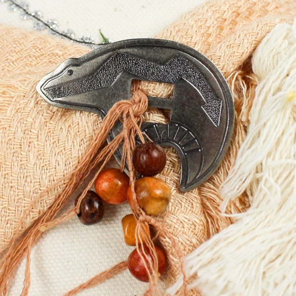 Small Handcrafted Native American Wini Pillow Doll with Basket & Blanket Navajo