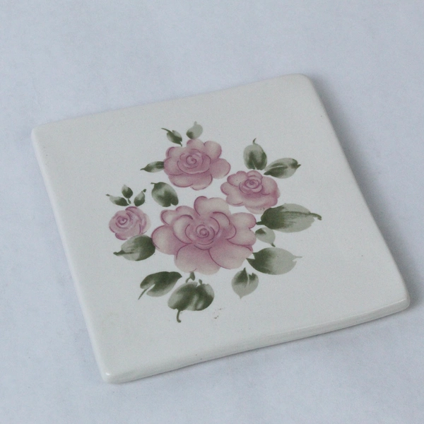 Gibson Designs 5.75" Ceramic Trivet with White Roses - Good Condition