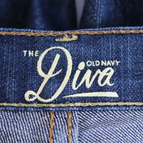 Old Navy Diva Jeans Women's Size 2 Regular Fit