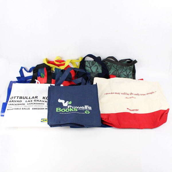 Lot of 8 Pre-Owned Retail Reusable Tote Bags Flawed