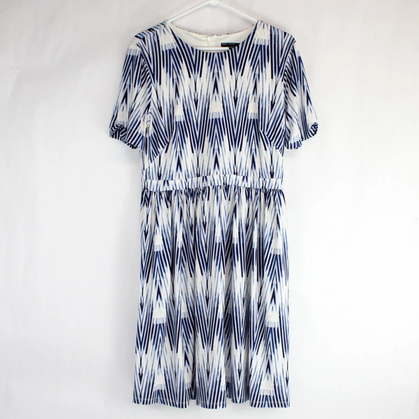 Maggy London Blue and White Geometric Patterned A-Line Midi Dress Women's 12