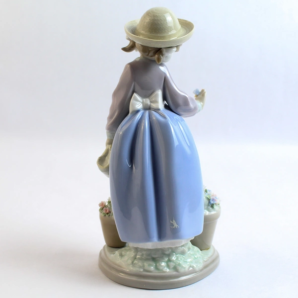 1988 Lladro Porcelain Hello Flowers Figurine 5543 Retired Original Box