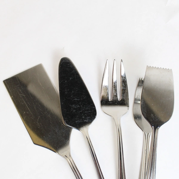 Set of 7 Reed & Barton Arlington Serveware Spatulas Tongs and Serving Forks