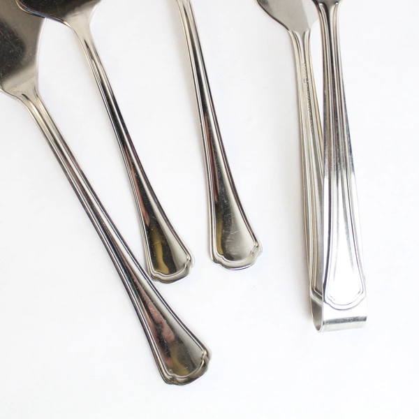 Set of 7 Reed & Barton Arlington Serveware Spatulas Tongs and Serving Forks