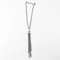 Unmarked Silver-Tone Chain Necklace With Dangling Chains