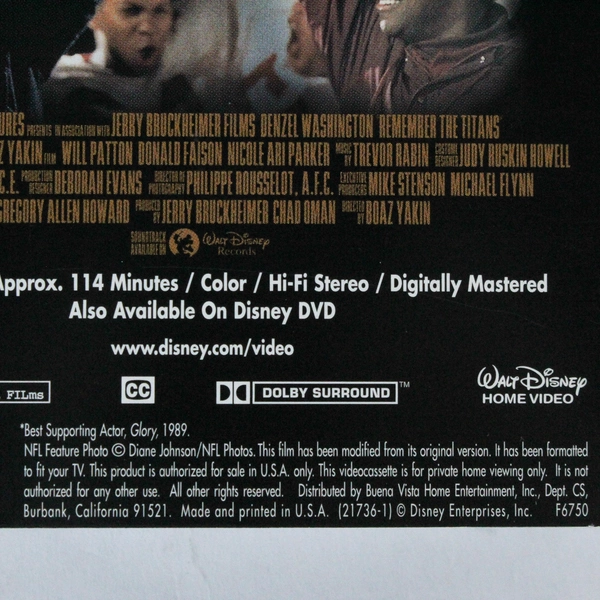 Remember the Titans VHS 2001 Denzel Washington Buena Vista Pre-Owned Movie