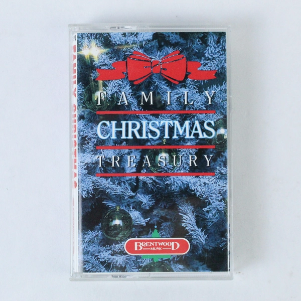 Family Christmas Treasury Various Artists Cassette 1990 Pre-owned