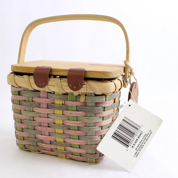 Karen Traub Originals Woven Basket Lid Handle Vintage 2000 Mauve Blue Country