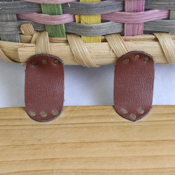 Karen Traub Originals Woven Basket Lid Handle Vintage 2000 Mauve Blue Country