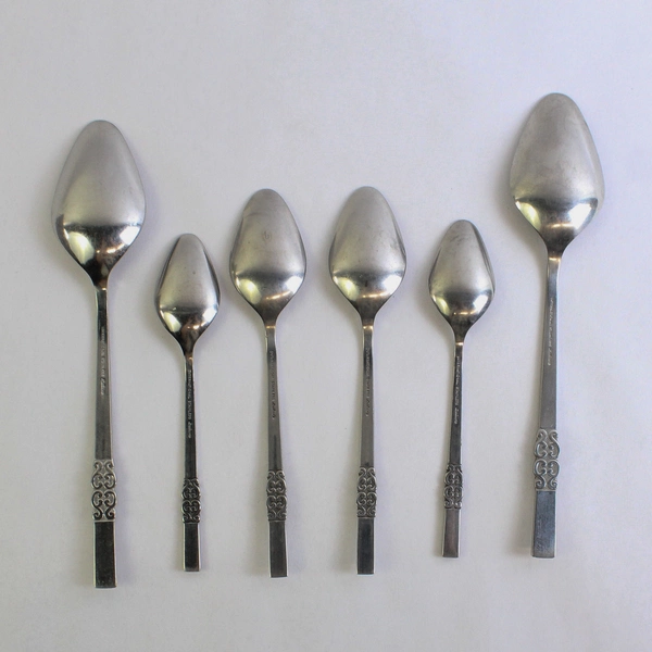 Lot of 6 International Stainless Deluxe Danish Scroll Spoons Serving Place Tea 
