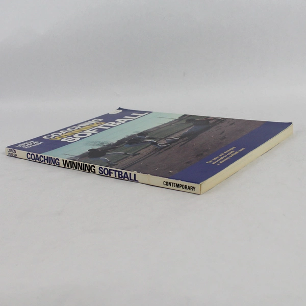 Vintage Coaching Winning Softball By Loren 'Chick' Walsh 1979 Paperback