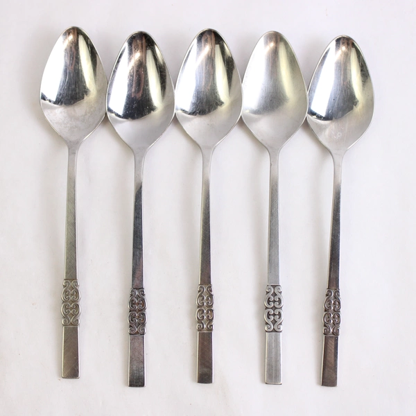 Lot of 5 International Stainless Deluxe Danish Scroll Serving Spoons