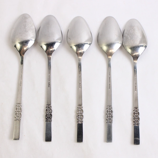 Lot of 5 International Stainless Deluxe Danish Scroll Serving Spoons