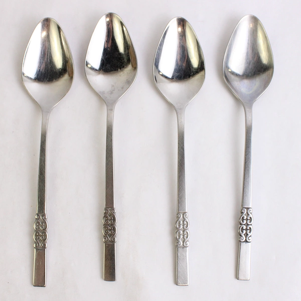 Lot of 4 International Stainless Deluxe Danish Scroll Serving Spoons