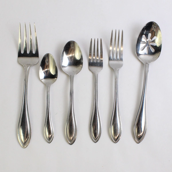 Lot of 6 Pcs Pfaltzgraff Everyday Beaded 18/0 Stainless Steel Flatware Set
