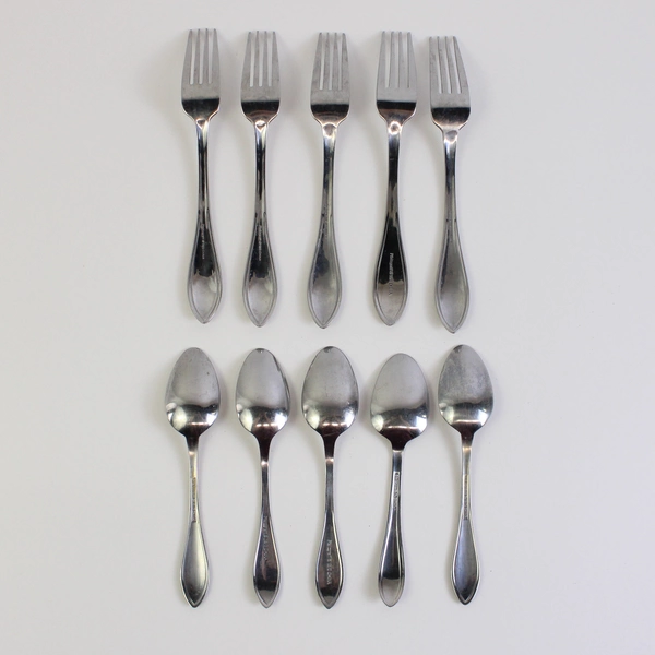 Lot of 10 Pcs Pfaltzgraff Everyday Beaded 18/0 Stainless Steel Flatware Set
