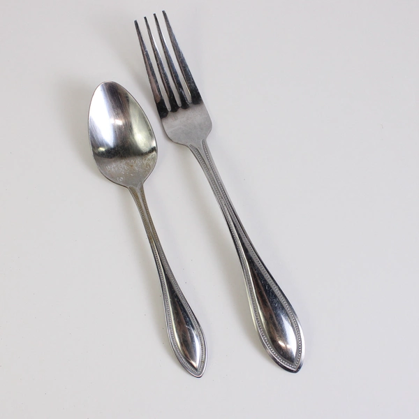 Lot of 10 Pcs Pfaltzgraff Everyday Beaded 18/0 Stainless Steel Flatware Set