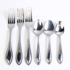 Lot of 6 Pcs Pfaltzgraff Everyday Beaded 18/0 Stainless Steel Flatware Set