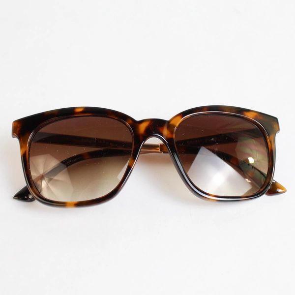 Panama Jack Women's Sunglasses with Tortoise Shell and Copper Design SR0517