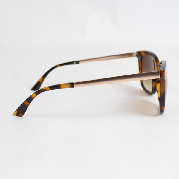 Panama Jack Women's Sunglasses with Tortoise Shell and Copper Design SR0517