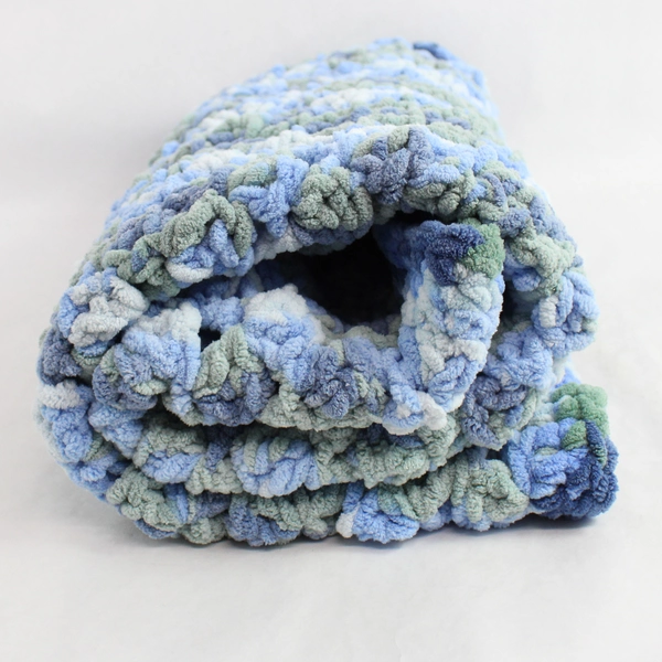 Handmade Crocheted Blue and Green Soft Baby Blanket 33" x 36"