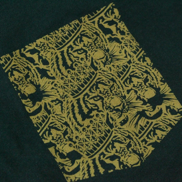 Pour The Roar Irish Whiskey T-Shirt Men's M Green Next Level Graphic Tee