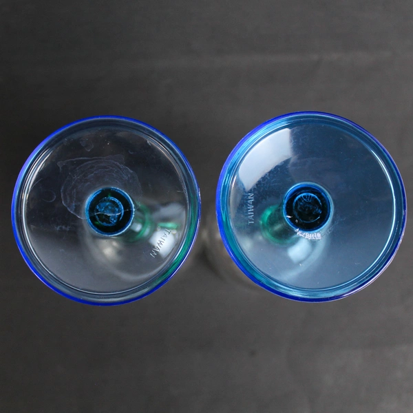Lot of 2 Unbranded Matching Plastic Wine Glasses Clear/Green/Blue Taiwan