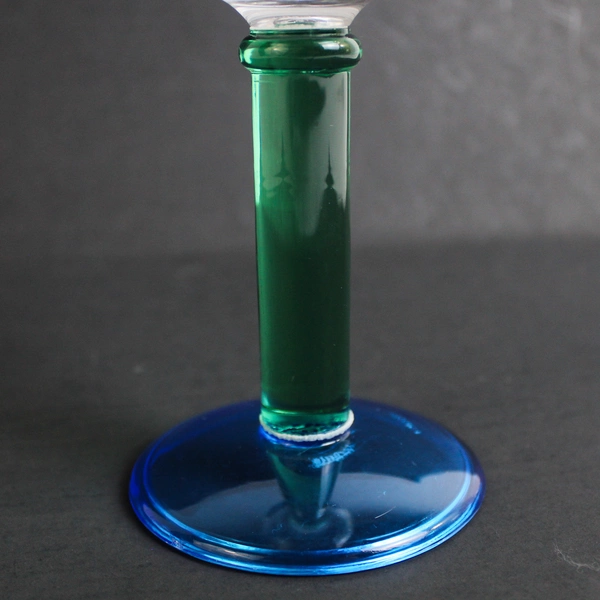 Lot of 2 Unbranded Matching Plastic Wine Glasses Clear/Green/Blue Taiwan