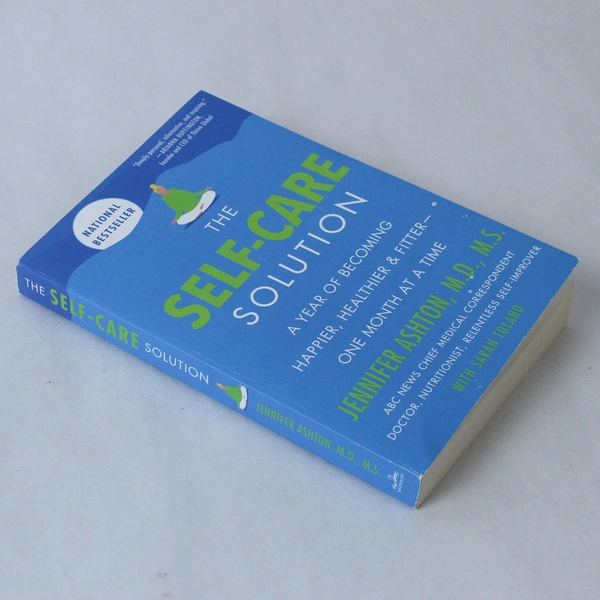 The Self Care Solution by Jennifer Ashton 2021 Paperback Pre-owned, Worn