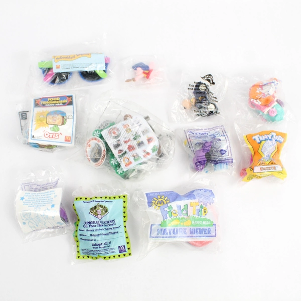 Lot of 11 McDonald's Dairy Queen Kellogg's Fast Food & Cereal Toys Premiums