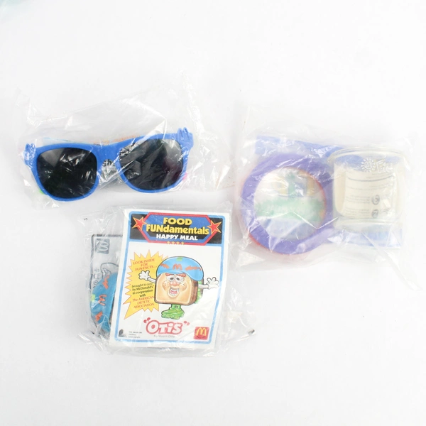 Lot of 11 McDonald's Dairy Queen Kellogg's Fast Food & Cereal Toys Premiums