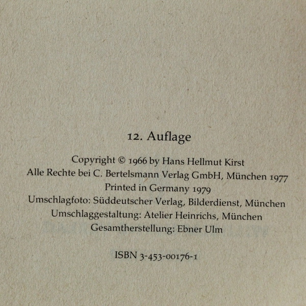 Letzte Station Camp 7 by Hans Hellmut Kirst 1979 PB - Pre-Owned, Wear