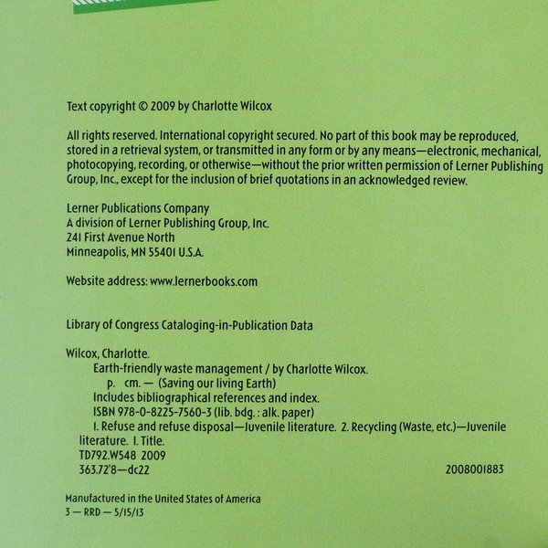 Earth-Friendly Waste Management by Charlotte Wilcox Paperback 2009 Lerner