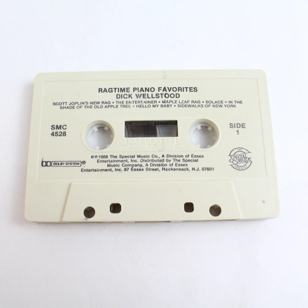 Lot of 2 Cassette Tapes Ragtime Piano Favorites 1988 Fats Domino 20 Hits 1967