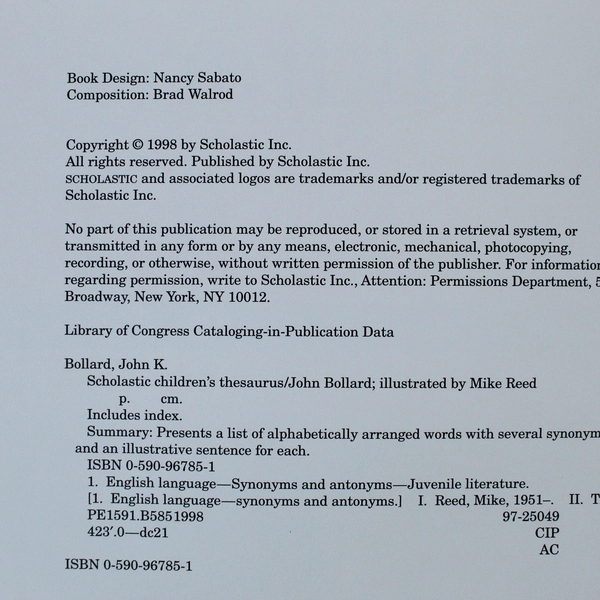 Scholastic Children's Thesaurus Hardcover by John K. Bollard, 1998, Pre-owned