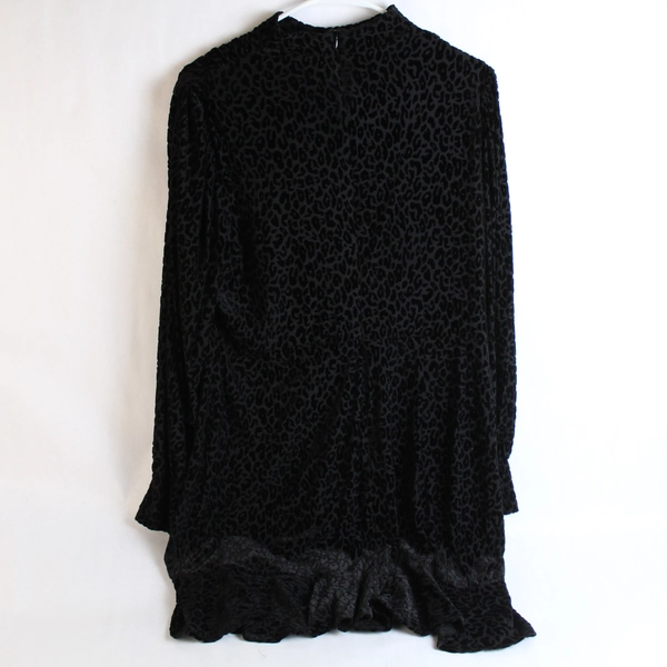 Express Women's Black Leopard Print Long Blouse Long Sleeves 1/4 Zip Up Size XL