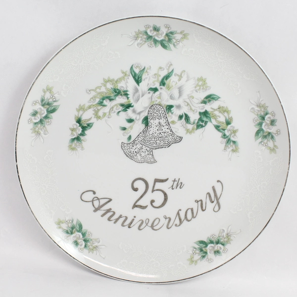 Lefton China 25th Anniversary Hand Painted Collector Plate 10 1/4"