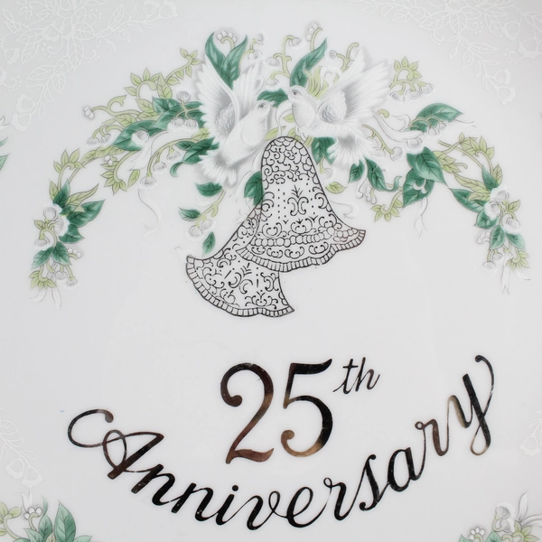 Lefton China 25th Anniversary Hand Painted Collector Plate 10 1/4"