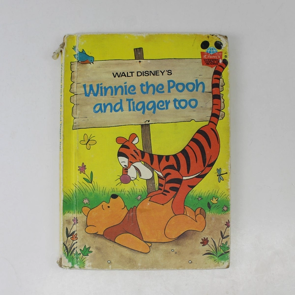 Vintage Walt Disney's Winnie the Pooh and Tigger Too Children's Classic 1975 HC