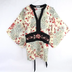 Dressbarn Embroidered Floral Top With Built-In Belt Women's Size 14/16