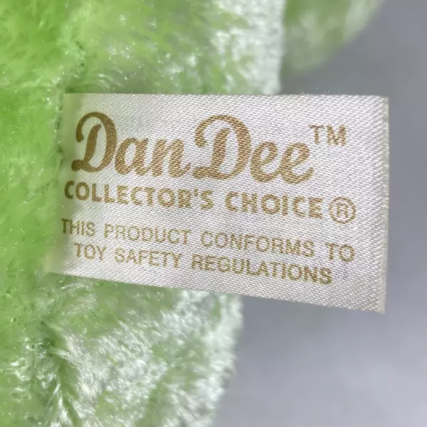 Dan Dee Collectors Choice Lime Green Valentine Frog With Heart 28 Inch